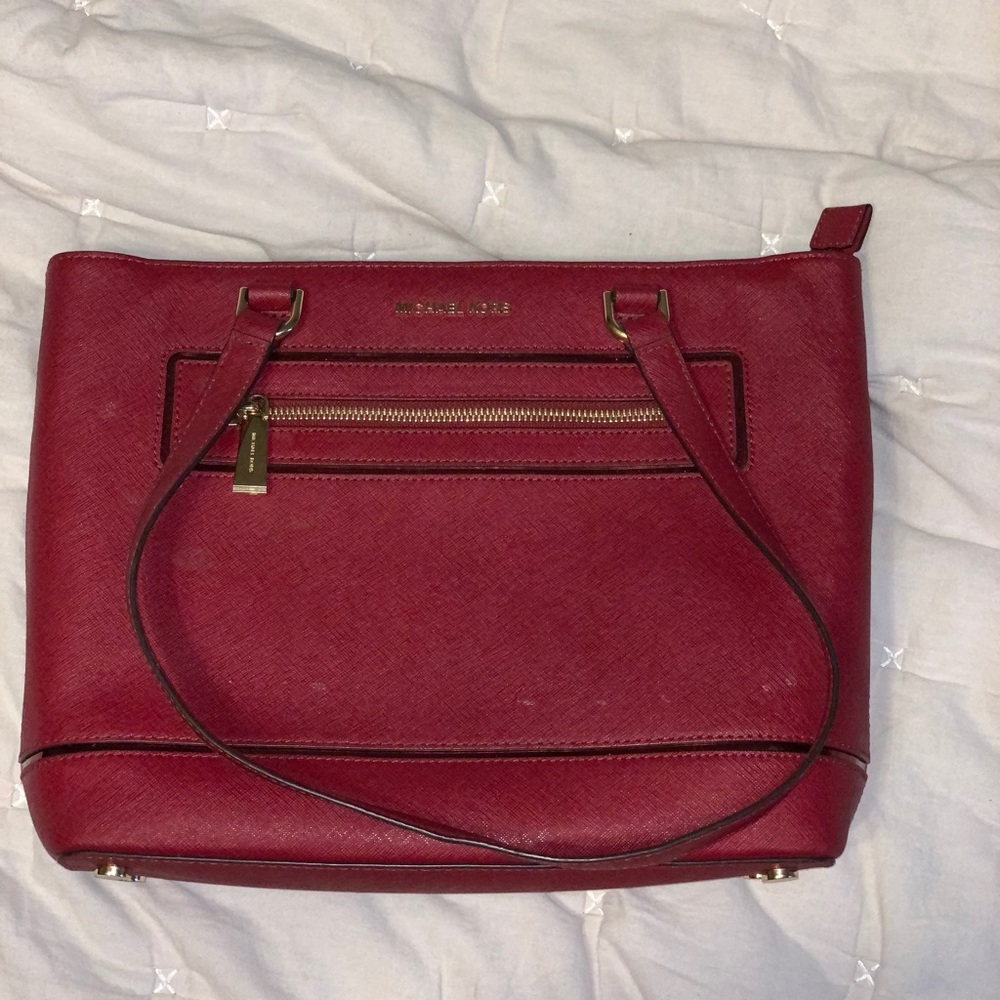 Michael Kors purse and matching wallet